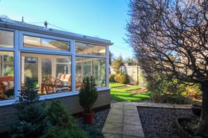 Photo 16- click for photo gallery